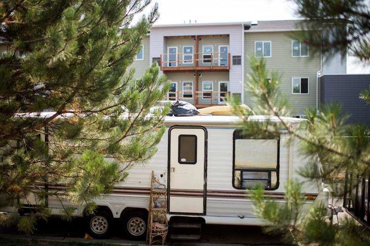 State of Floirda Selling Rv How to Asses the Milage of a Premante Rv Trailer